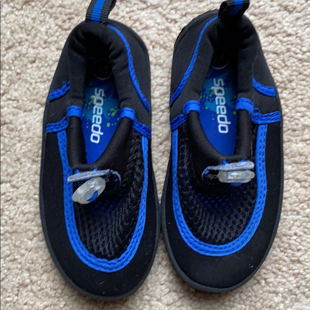 Kids speedo water shoe